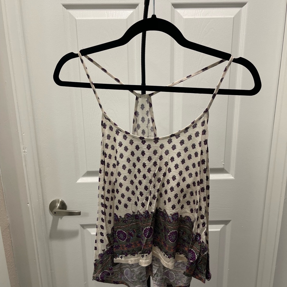 🛑 Forever 21 Cream and Purple Patterned Camisole